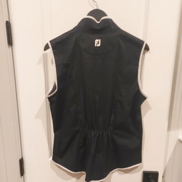 Woment's Footjoy Golf Vest - Picture 3 of 8